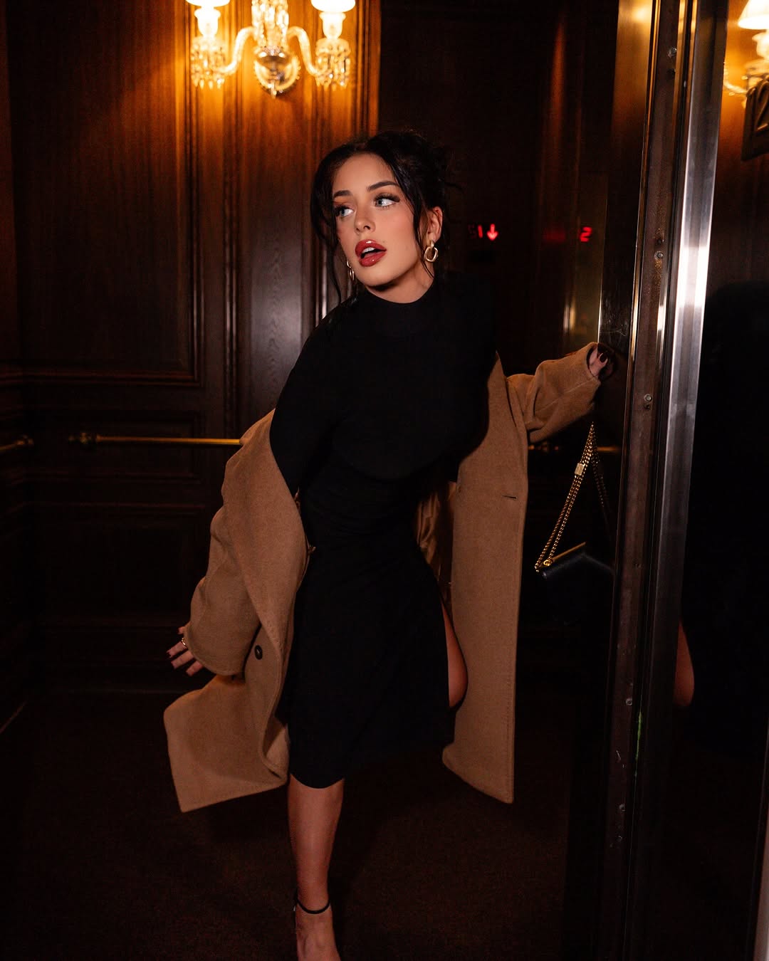 Camilla Araujo - OnlyFans Content Creator OnlyNews