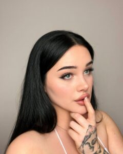 Top Trans OnlyFans Creators to Follow in 2025 | OnlyNews